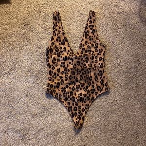 Aritzia bodysuit